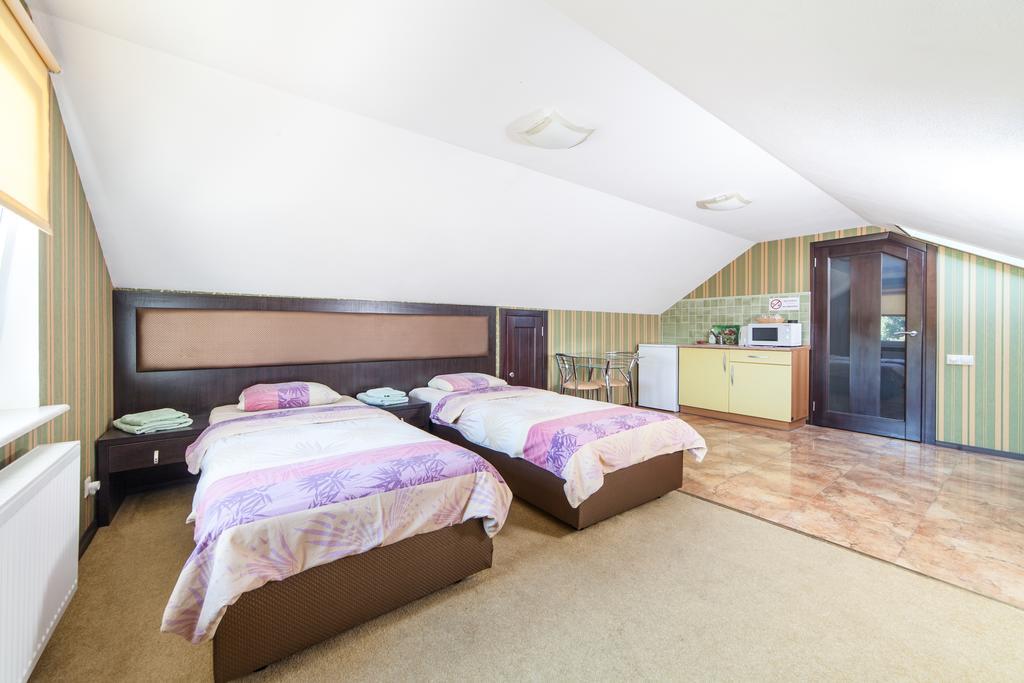 Home Comfort Livoberezhna IEC Kiev Exterior foto