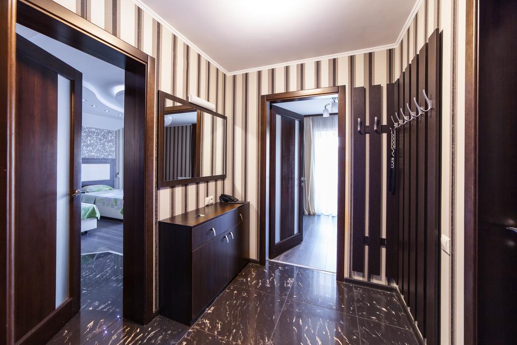 Home Comfort Livoberezhna IEC Kiev Exterior foto