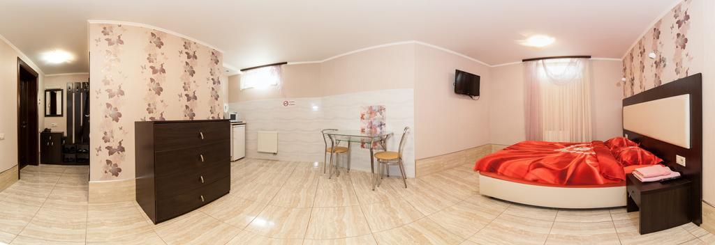 Home Comfort Livoberezhna IEC Kiev Exterior foto